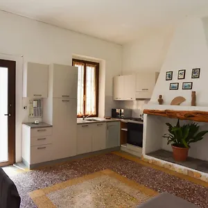 Casa vacanze Su Cuile Historical With Barbecue, Martis